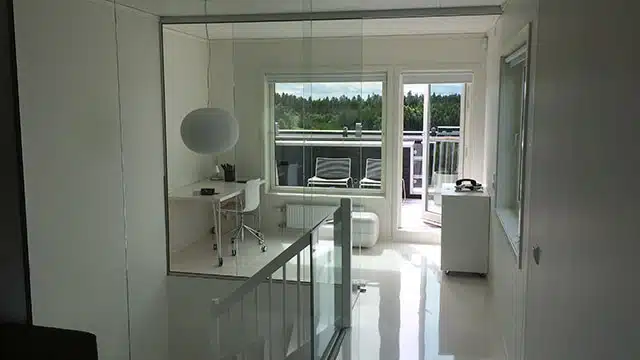 Skyvedør i glass